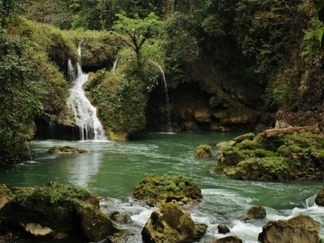 Champei waterfall