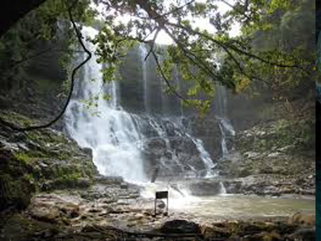 Chrey Thom Waterfall